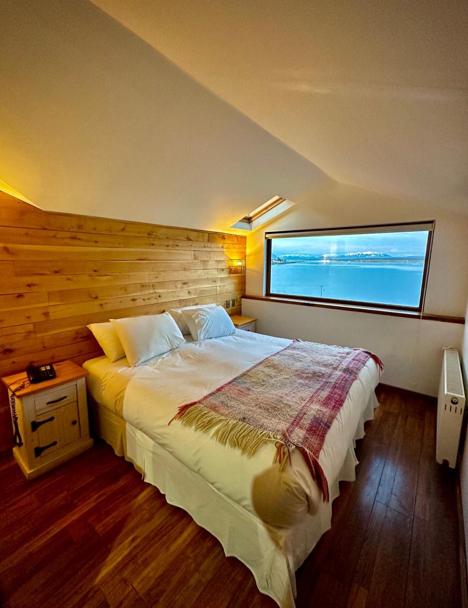 Weskar Lodge Hotel Puerto Natales Exterior foto