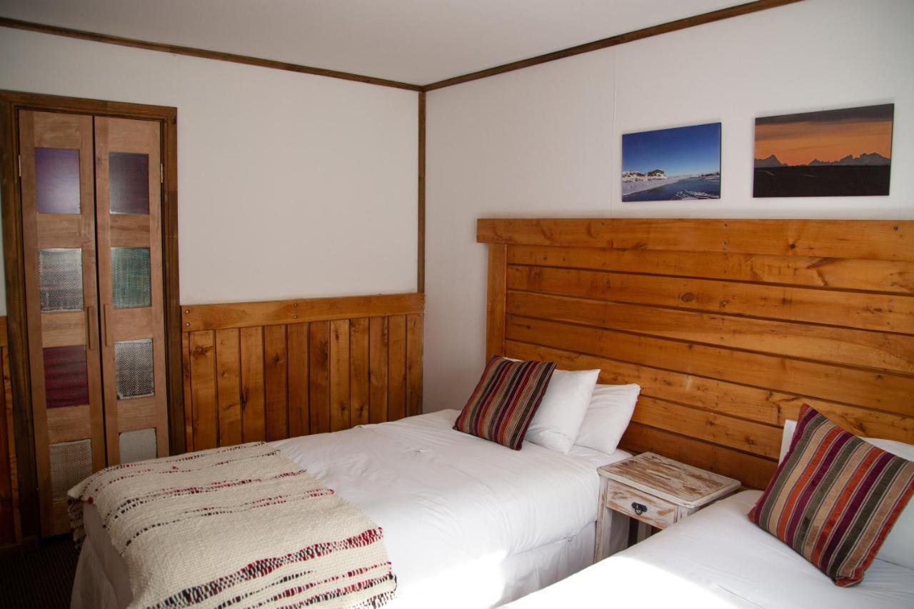 Weskar Lodge Hotel Puerto Natales Exterior foto